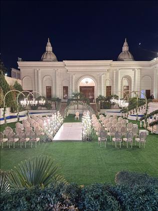 باغ و تشریفات دلژین 