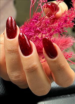 خدمات ناخن شریفیان