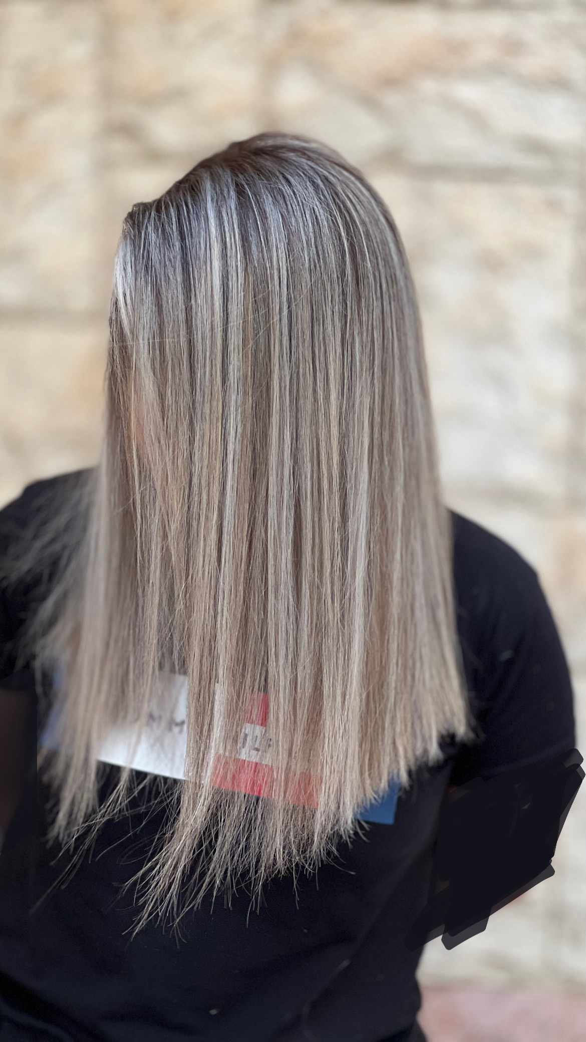 رنگ و لایت و درمان مو آزاده آزموده رنگ و لایت و درمان مو آزاده آزموده