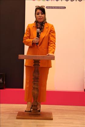 مجری کارگردانی مراسم عروسی تول