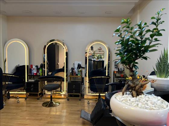 سالن زیبایی کلبه نیلوفر