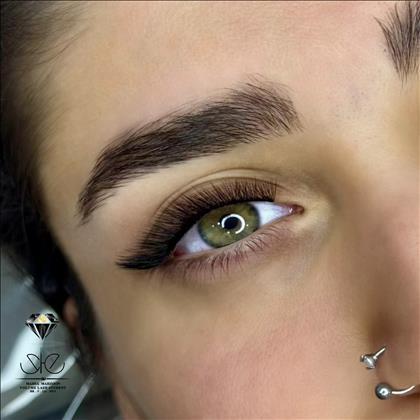 سالن زیبایی مهسا محزون 