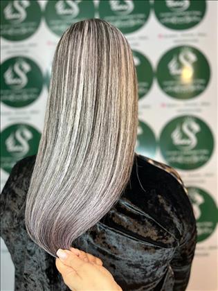 رنگ و لایت آیسانا بیوتی