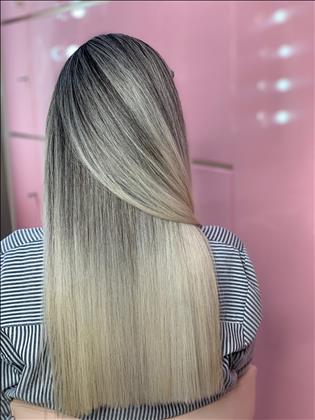 سالن زیبایی سیما رضازاده 