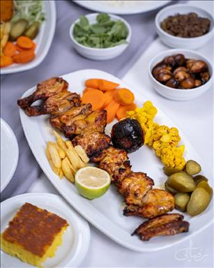 مجموعه تالارها و باغسرای مهدیس 1