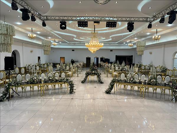 عمارت مجلل بهار گاردن