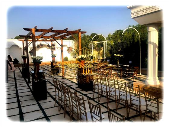 عمارت مجلل بهار گاردن