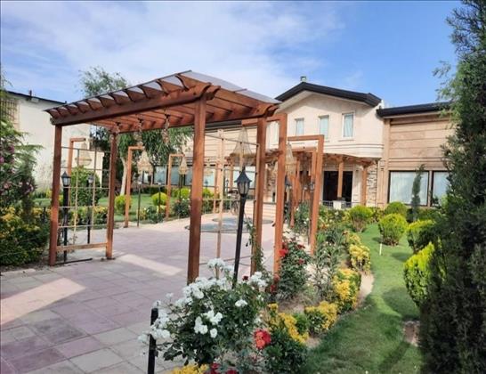 تالار پارمیس