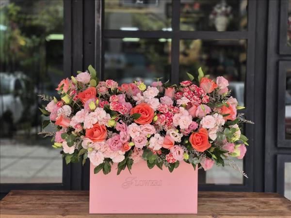 گلفروشی گل  کاغذی 