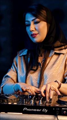 دی جی نامی یزد