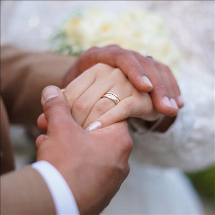 اتلیه فیلمعکس حس