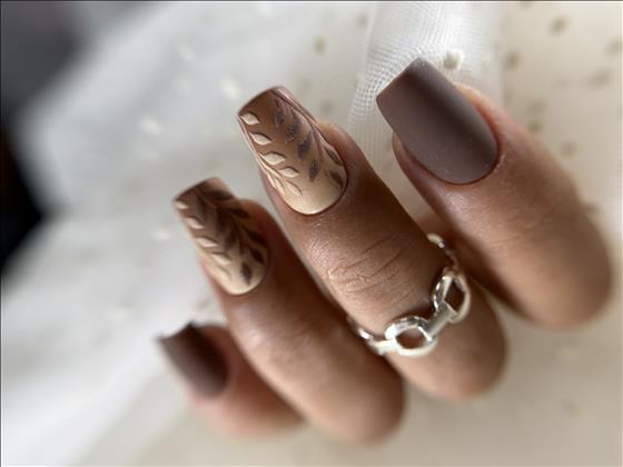 سالن تخصصی ناخن خاتون