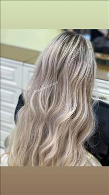 آرایشگاه زنانه