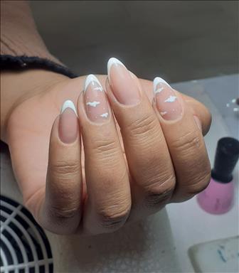 کاشت ناخن هانیه