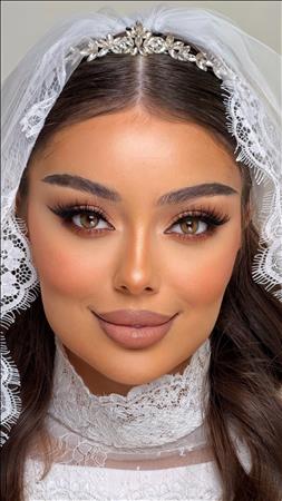 سالن تخصصی میکاپ سارا صدر 