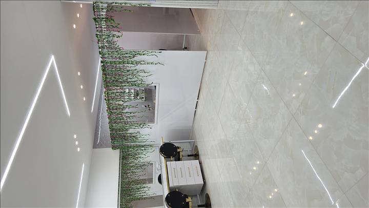 سالن زیبایی لیلا احمدی