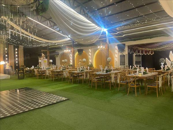 تالار و باغسرای باران