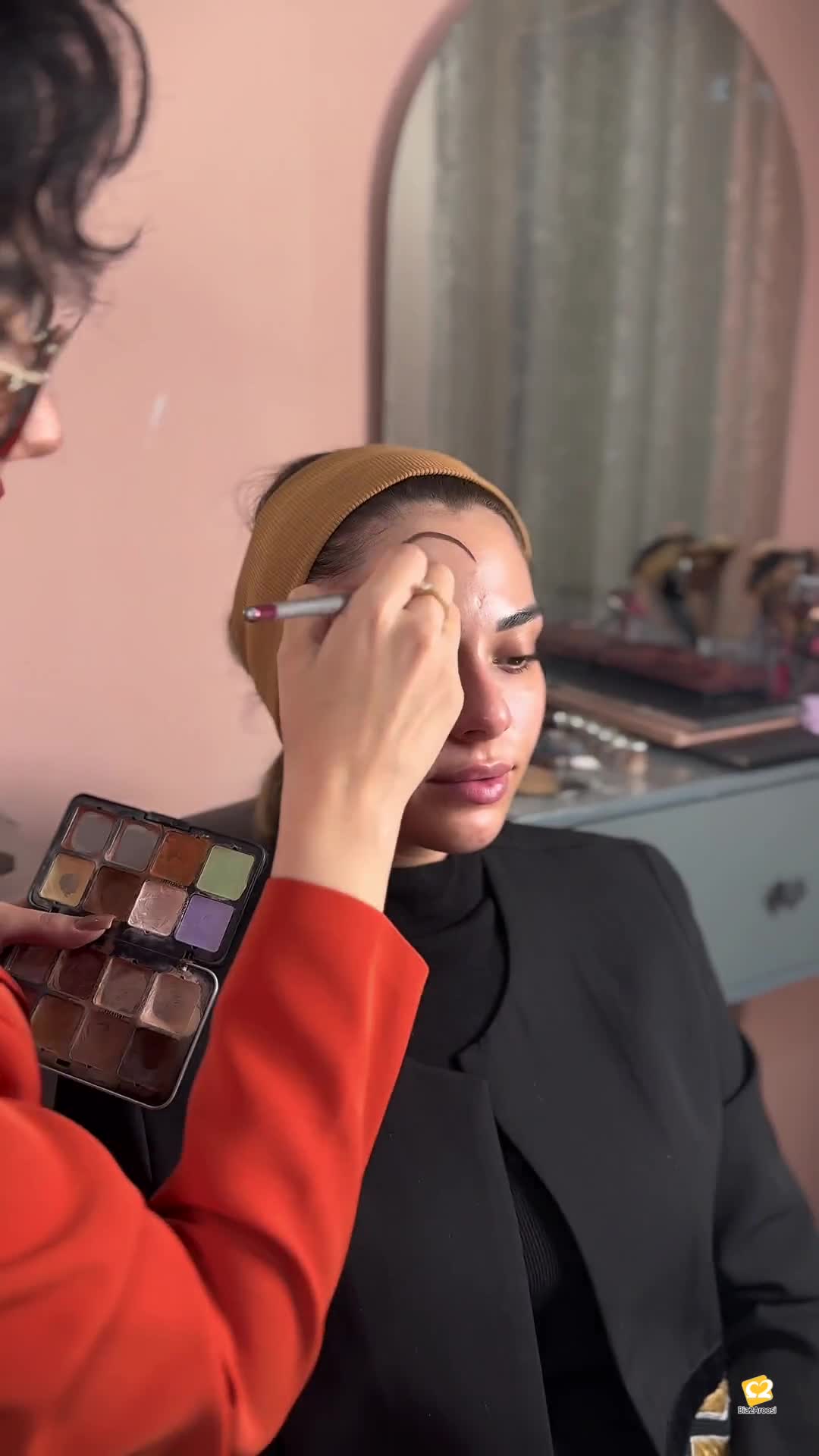 آرایشگاه زنانه مشهد