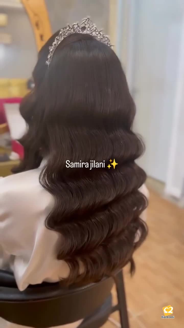 آرایشگاه عروس صومعه سرا