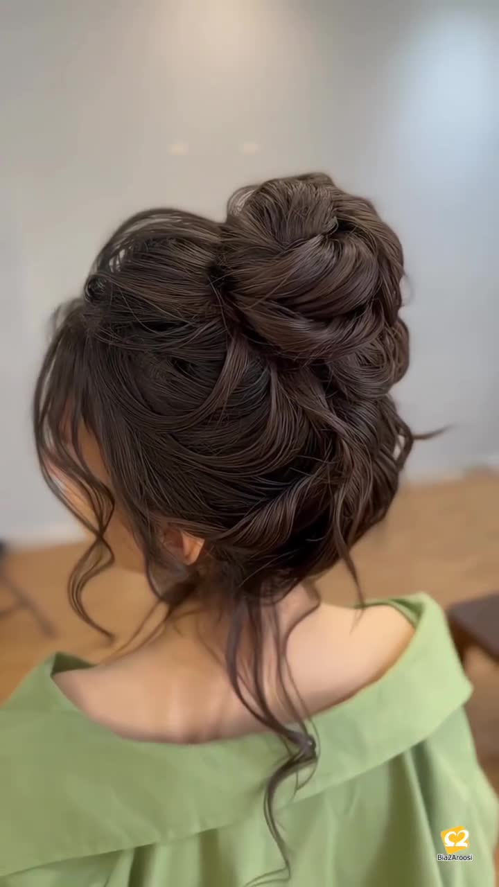 آرایشگاه زنانه صومعه سرا